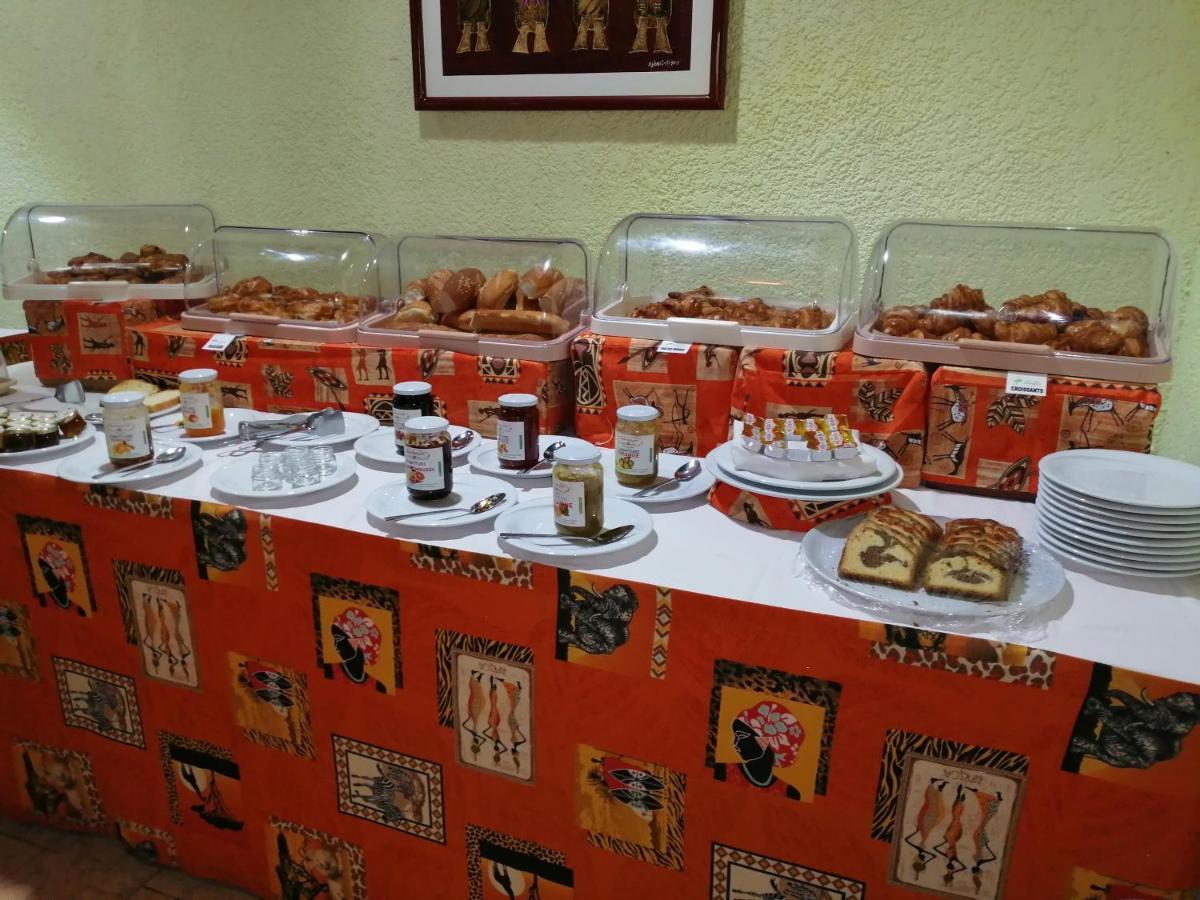 Hotel Jardin Savana Dakar Kültér fotó